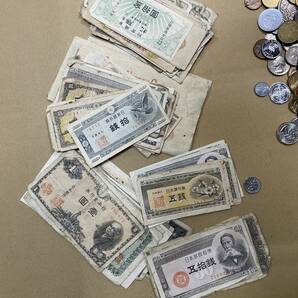 2＃W/3889 古銭 外国銭 重さ約20kg 貨幣 硬貨 日本 台湾 韓国 中国 フィリピン 等 まとめ アンティーク 現状/未確認 100サイズの画像8