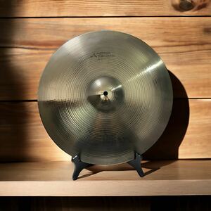 A Zildjian ジルジャン16″ MEDIUM THIN CRASH ミディアムシンクラッシュ 中古シンバル