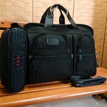 【美品】TUMI トゥミ【26141DH】 ブリーフケース ショルダーバッグ ビジネスバッグ エクスパンダブル かばん 拡張機能 ポーチ付き_画像1