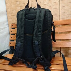 【極美品】TUMI トゥミ【222397HK2】ALPHA BRAVO バックパック リュックサック デイパック 【ブラック】