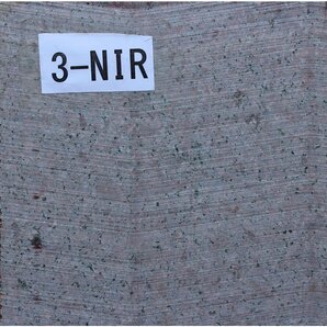 インド産 天然御影石 ３００角 レッド３NIR ８枚の単価の画像3