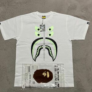 A BATHING APE BAPE KAWS BOUNTY HUNTER GLOW IN THE DARK tee tシャツ バンティハンター　SHARK シャーク　BABY MILO L 白　MAD