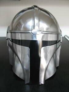  domestic sending! new goods Mandalorian helmet Star * War z man daro Lien mask replica helmet LARP Steel Strap Star Wars