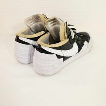 良品 NIKE×sacai ナイキ×サカイ DM6443 コラボ ブレーザー サイズ27.5㎝ 黒×白 ローカット スニーカー パテントレザー レースアップ_画像5