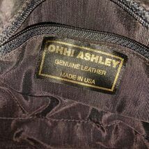 ★ほぼ美品★B6M1597★ショルダーバッグ★ブラック　OHHI　ASHLEY　本革（やわらかい革）綺麗です。_画像7