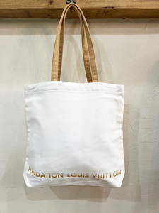 ほぼ未使用 LOUIS VUITTON/ルイヴィトン FONDATION LOUIS VUITTON TOTE BAG フォンダシオン パリ美術館限定トートバッグ キャンバス 白