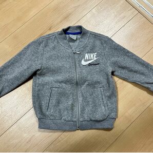 ナイキ NIKE パーカー 100cm 厚手