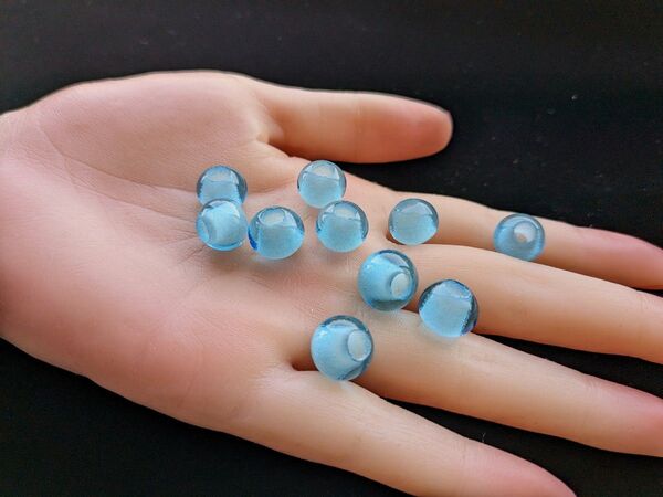 とんぼ玉 15 小 アクアブルー