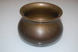 茶道具　浄益　建水　茶こぼし　サイズ:直径10.5×幅12.5×高さ9㎝　真鍮製