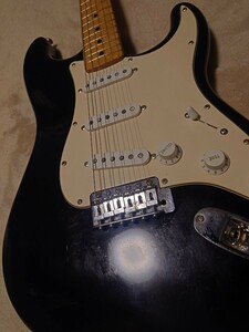 ストラトタイプ Swordピックアップ搭載 fender Stratocaster type