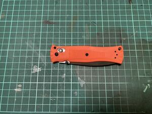 ※訳ありBenchmade BM530 オレンジ ナイフ 。ベンチメイド 登山 釣り キャンプ ブッシュクラフト 護身用 狩猟 鹿狩 猪狩 熊狩 クマ