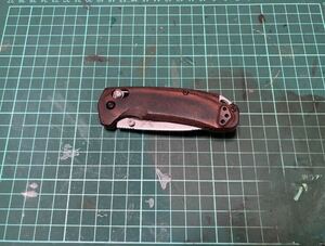 Benchmade 15031 ナイフ 。ベンチメイド 登山 釣り キャンプ ブッシュクラフト クマ対策 護身用 狩猟 鹿狩 猪狩 熊狩 クマ