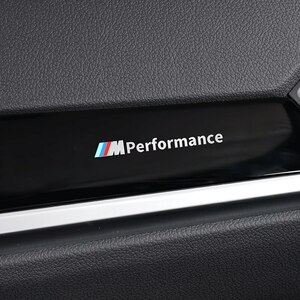 新着!　限定！最新！　NEW BMW M　パフォーマンス　アルミステッカー　２枚セット　ダッシュボード　コンソールパネル