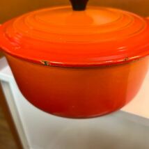 80 ル・クルーゼ　LE CREUSET ルクルーゼ 調理器具 オレンジ ココットロンド　20cm　 ホーロー鍋 両手鍋 手渡し可能_画像5