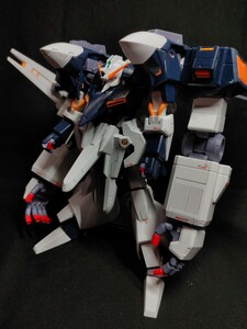 ＨＧ ギャプランTR-5 [フライルー] ギガンティック・アーム・ユニット装備 (A.O.Z RE-BOOT版) 素組み 部分塗装 完成品 プレミアムバンダイ