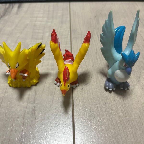 ポケモンキッズ サンダー ファイヤー フリーザー
