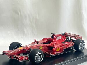 ドイツレベル 1/24 フェラーリ F2007 キミ・ライコネン 完成品