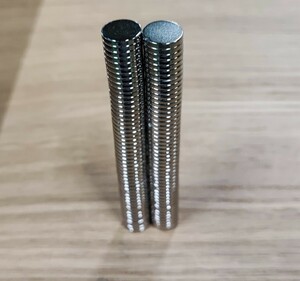 超強力 ネオジム磁石 100個 12.5×2mm