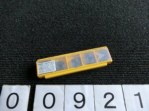 ケナメタル ひし形80°外径旋削用チップ CNMG120412-P-KC5010撮影時開封