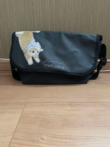【新品】モフサンド ショルダーバッグ ブラック ジンベイザメにゃん