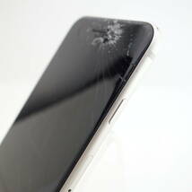 【ジャンク】iPhoneSE3 256GB ホワイト Appleストア版SIMフリー 画面割れ リカバリーモード 部品取り用_画像4