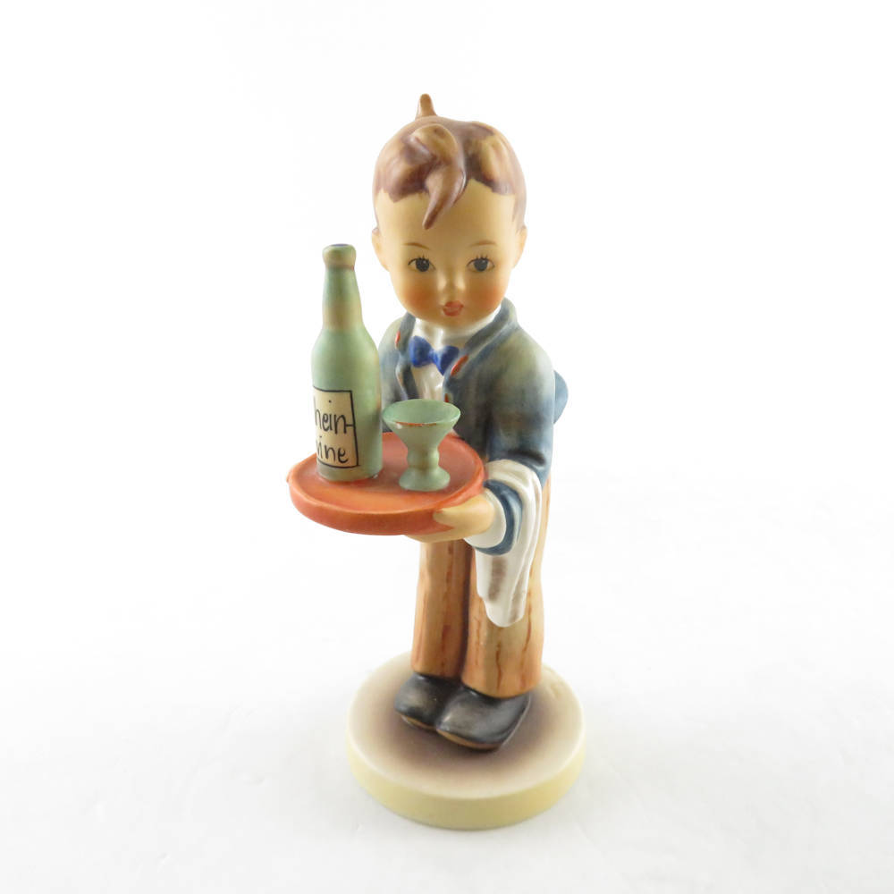 Goebel 154/0 侍者端酒男孩 Hummel 娃娃老式陶瓷雕像德国 SU5297U, 手工制品, 内部的, 杂货, 装饰品, 目的