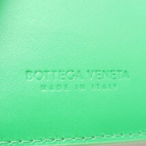 美品 BOTTEGA VENETA ボッテガヴェネタ 742698VCQC43722 スモールカセット イントレチャート 二つ折り財布 ファスナー AT159W1_画像5