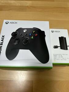 【XBSHD】 Xbox ワイヤレス コントローラー （ブラック）と純正充電式バッテリー【超美品】