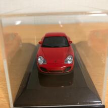 オートアート 1/64 ポルシェ911ターボ_画像6