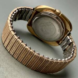 【動作品】エニカ ENICAR アンティーク 腕時計 自動巻き メンズ スイス ケース径39㎜ ビンテージ ウォッチ 男性 デイデイト クッション型の画像7