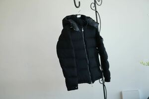 Moncler Moncler Wool Down Bounk 1 Черная пища съемная Smontgenevre monjunable