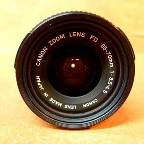 c272 Canon マニュアルフォーカス 一眼レフ用カメラレンズ ZOOM LENS FD 35-70mm 1:3.5-4.5 サイズ:直径約6cm 高さ約7.3cm/60の画像2