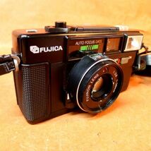 c304 FUJICA AUTO-7 DATE コンパクトフィルムカメラ f=38mm 1:2.8 サイズ:幅約13.5cm 高さ約8.5cm 奥行約6cm/60_画像3