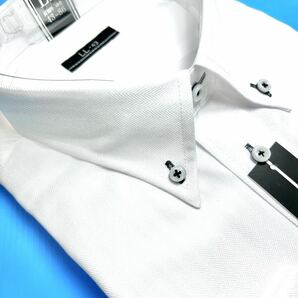 ワイシャツ長袖新品／ノーアイロン／デザインシャツボタンダウン／白ドビー（地模様）LLサイズの画像3