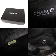 101687839 シャネル CHANEL Wフラップ Wチェーン ショルダーバッグ 黒 SV金具 キャビアスキン マトラッセ ココマーク 6番台 レディース A_画像8