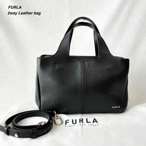 ＜美品!!＞■FURLA フルラ ELSA エルサ 2way レザー ハンドバッグ ショルダー 斜めがけ お洒落 普段使い 上品コーデ 上品 ブラック 黒