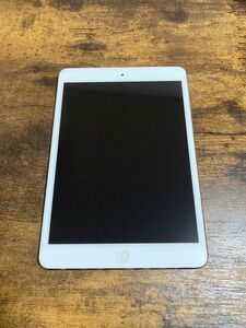 【美品】apple ipad mini 初代 16GB 