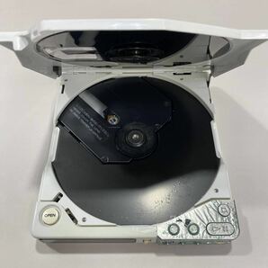 CW26 再生OK SONY D-150 Discman ポータブルCDプレーヤー ディスクマン ソニー ホワイト 本体ケース付 希少の画像7