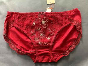 AMO'S STYLE BY Triumph　Mサイズ赤花柄　ショーツ　アモスタイルレース　プライスタグカット品10210960