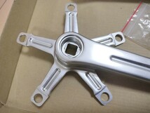 BLUE LUG　クランク RMC-Ⅱ multi speed crank (all silver)　BCD130ｍｍ　クランク長170mm　使用期間２週間の美品です_画像2