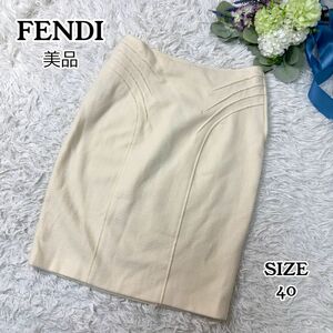 美品 FENDI ミニスカート タイト ロゴ オフホワイト 40サイズ