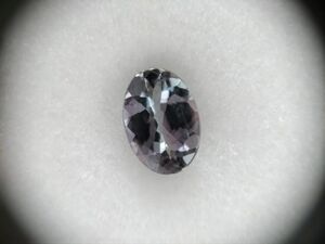 ゾイサイト　ルース　0.78ct