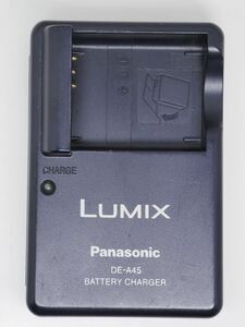 Panasonic バッテリーチャージャー DE-A45A 