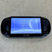 １円〜 中古 SONY PSVITA 3G/Wi-Fiモデル PCH-1100 AA01 メモリーカード付き PlayStationVita ソニー プレイステーションヴィータ_画像1