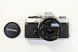 フィルムカメラ オリンパスOM1 28mm 3.5 ワイドレンズ付き　一眼レフカメラ