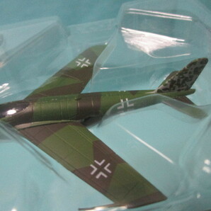 1/144 架空戦記 01 ドイツ空軍 メッサーシュミット P.1101 昼間戦闘機迷彩機 未開封/現状品 定形外200円 ポピー/タカラ エフトイズの画像3