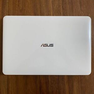 ASUS X555L 本体　充電器