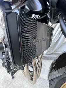 z900rs 2022年式　ストライカー　ラジエター ガード　　ブラック　　美品