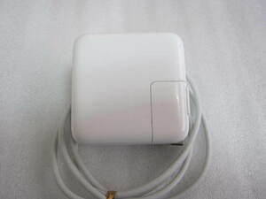 Apple 30W USB-C電源アダプタ(A2164)とApple 60W USB-C充電ケーブル（1m）
