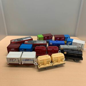 y041110m タカラトミー(TAKARA TOMY) プラレール いっぱいつなごう 金太郎&貨車セット